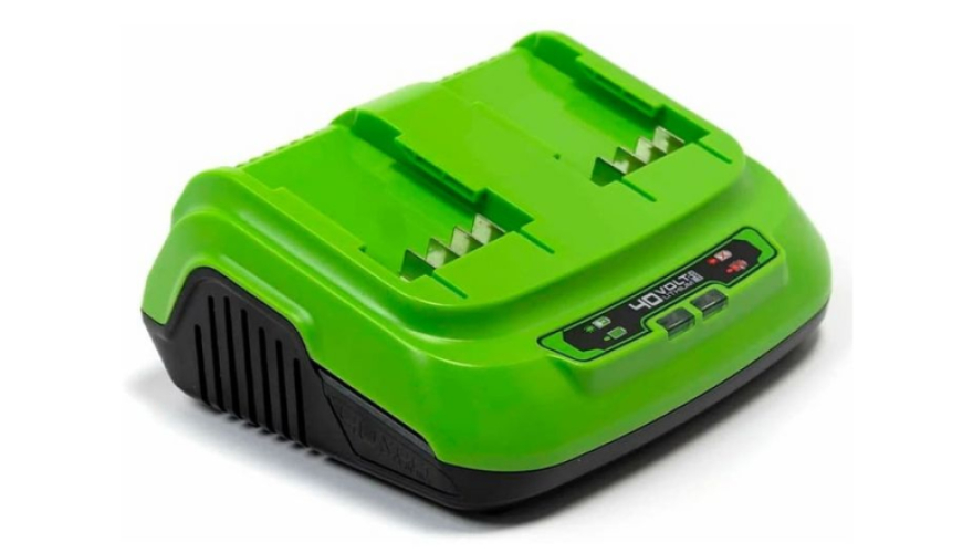 Зарядное устройство на два слота Greenworks G40UC8 40В 5Ач (2938807)