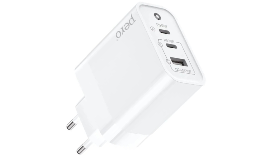 СЗУ PERO TC17 USB-A QC 3.0/2USB-C 65W White